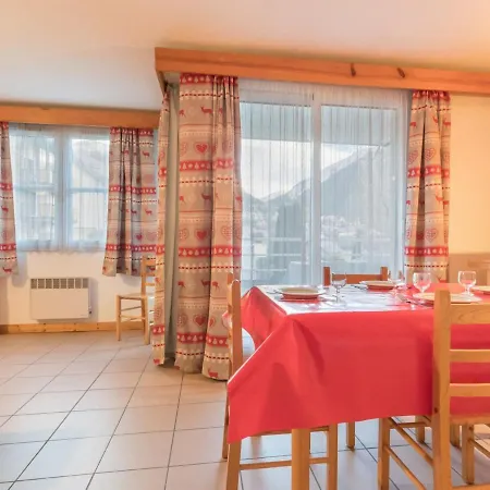 Apartment 3 Pieces, 4-6 Pers, Centre Briancon, Balcon, Garage, A 400m Telecabine - Fr-1-330c-14 *